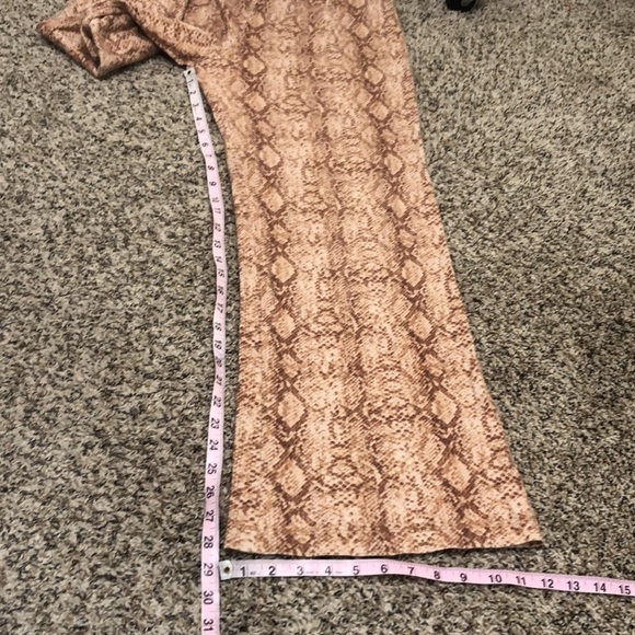 Lovers And Friends Revolve Wide Leg Pants Size XL Brown Snakeskin High Rise - Picture 7 of 10